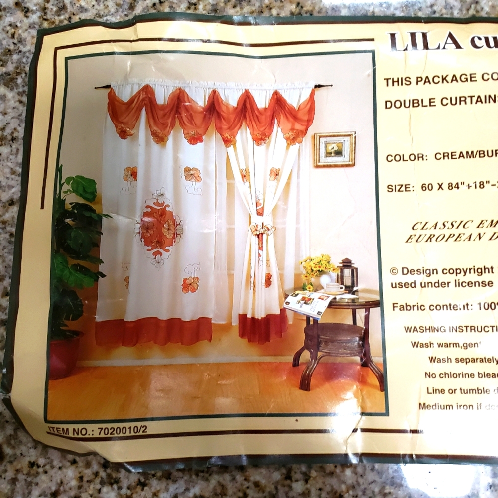 Lila curtain double curtain with tie backs  color cream/burgundy size 60×84+18